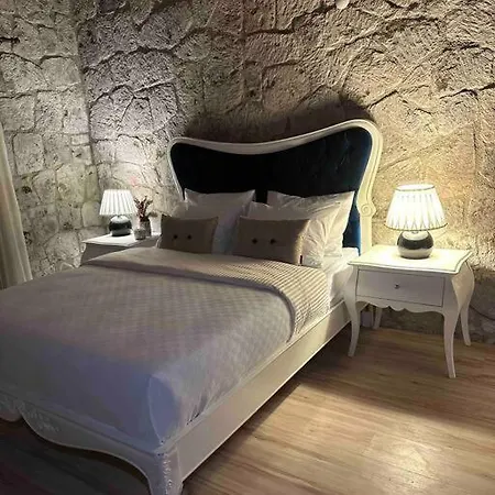 Gaia Village Апартаменты